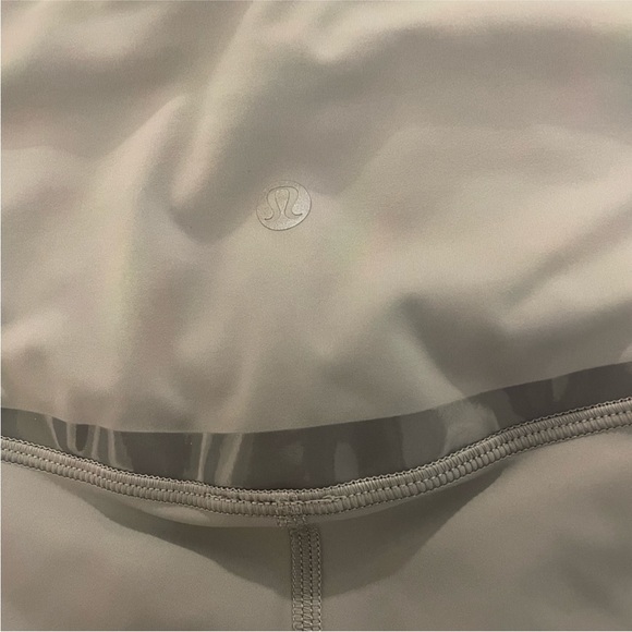 Lululemon leggings - Picture 5 of 8